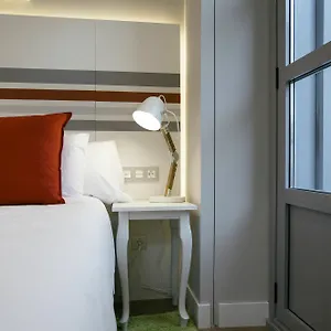 https://legazpi-doce-rooms.sansebastianhotels.net
