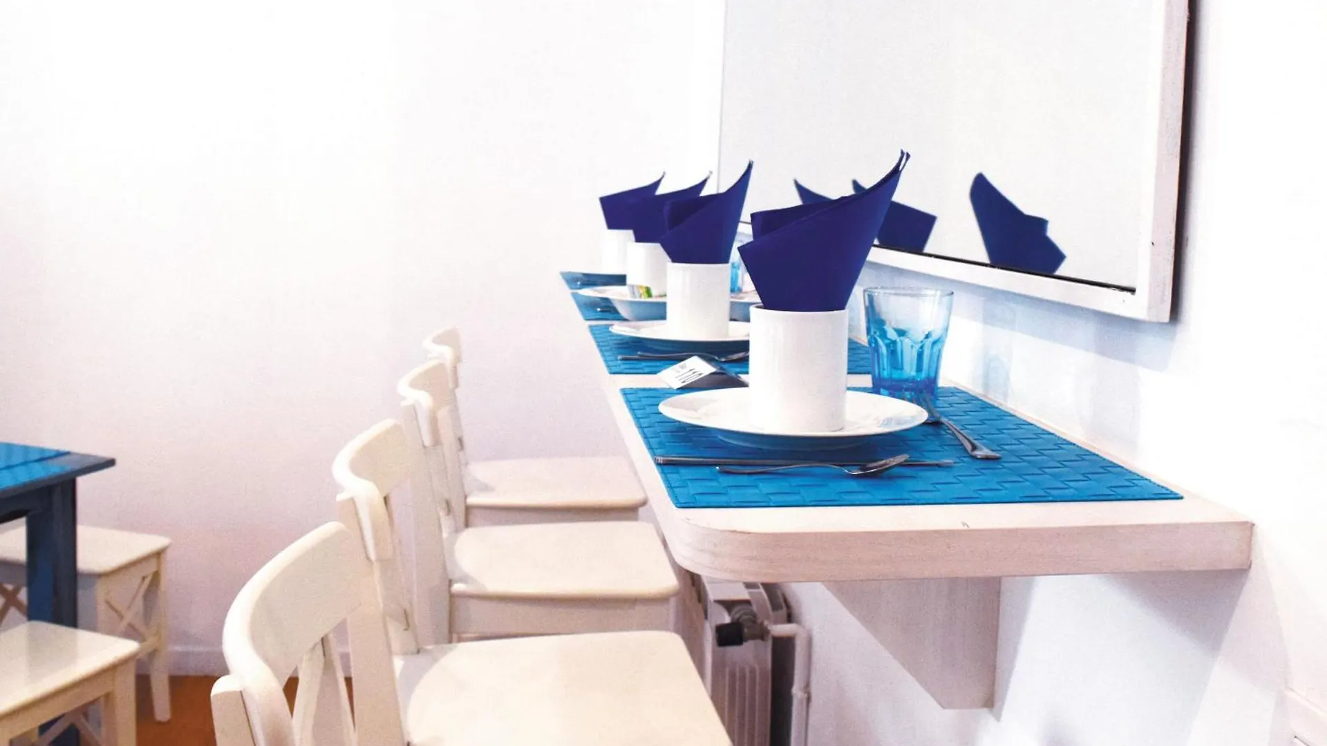 Bed & Breakfast Bed and Breakfast Blue Barcelona