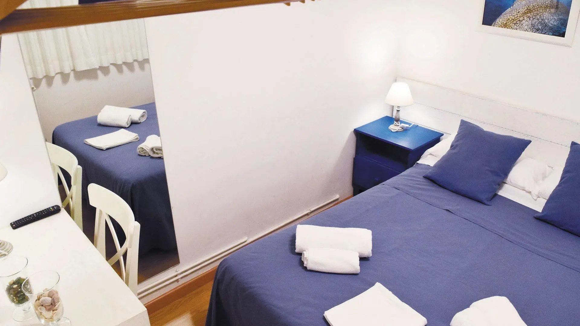 Bed and Breakfast Blue Barcelona Bed & Breakfast